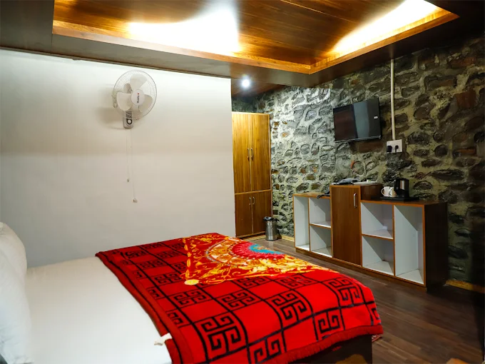 Room Image 2
